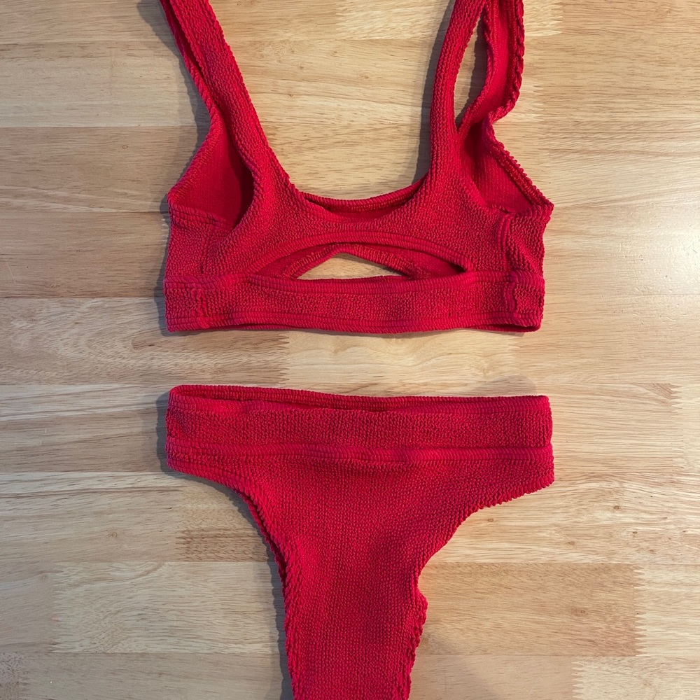 bond-eye Australia bikini, NWOT